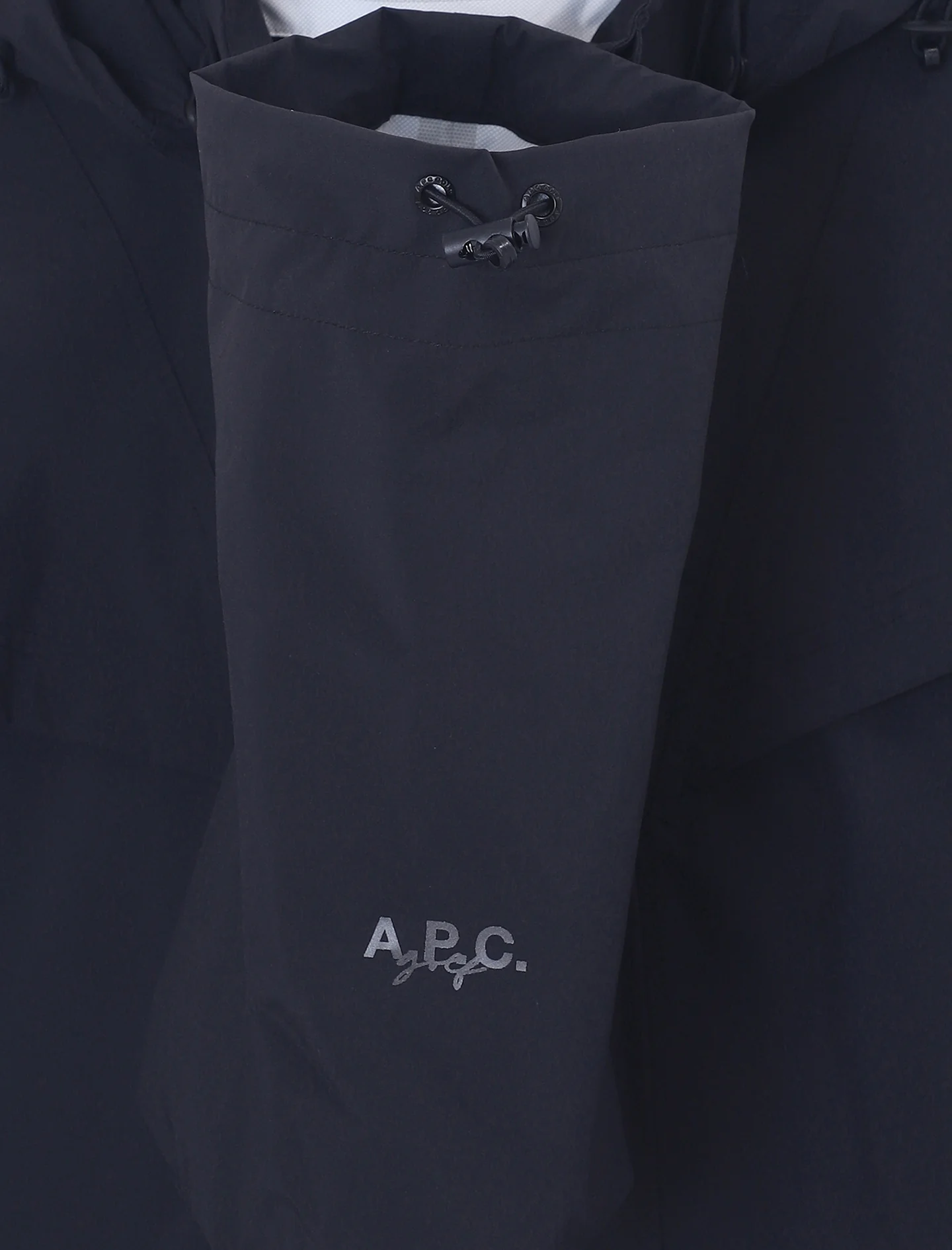 APC Golf Gabin Rain Jumper - Black - Image 9