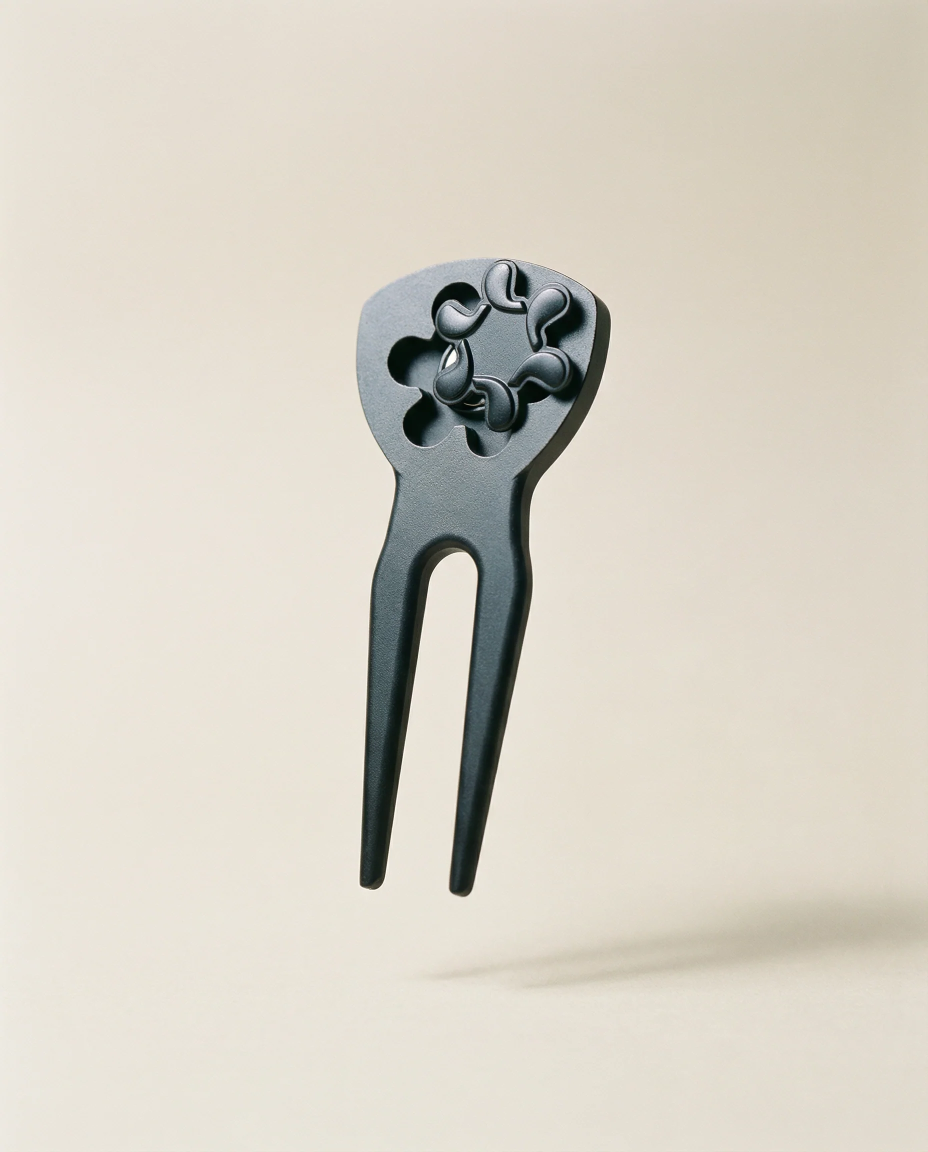 Bisque Golf Divot Tool with Ball Marker - Black - Image 4