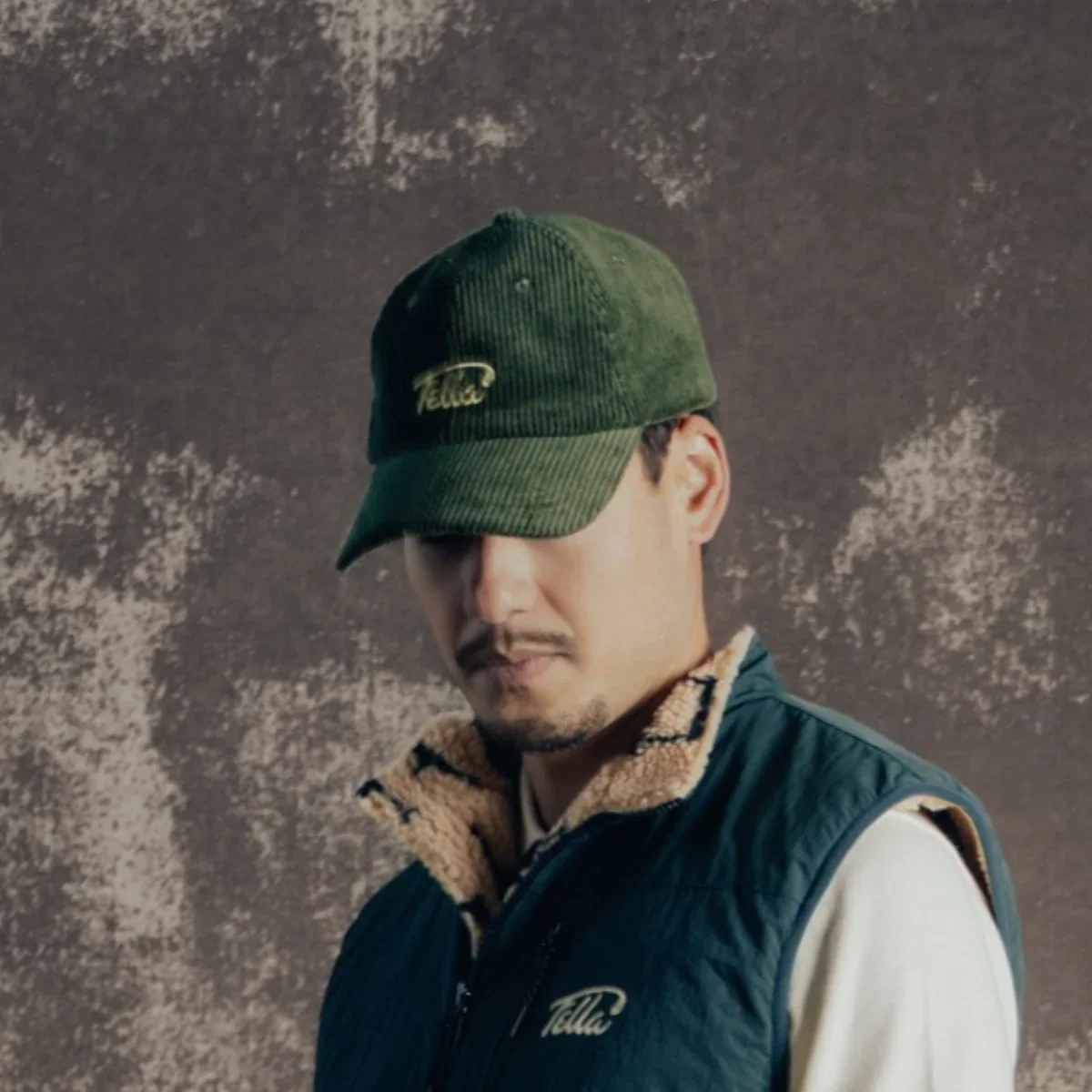 Fella Golf Cozy Corduroy Cap - Pine Green - Image 2