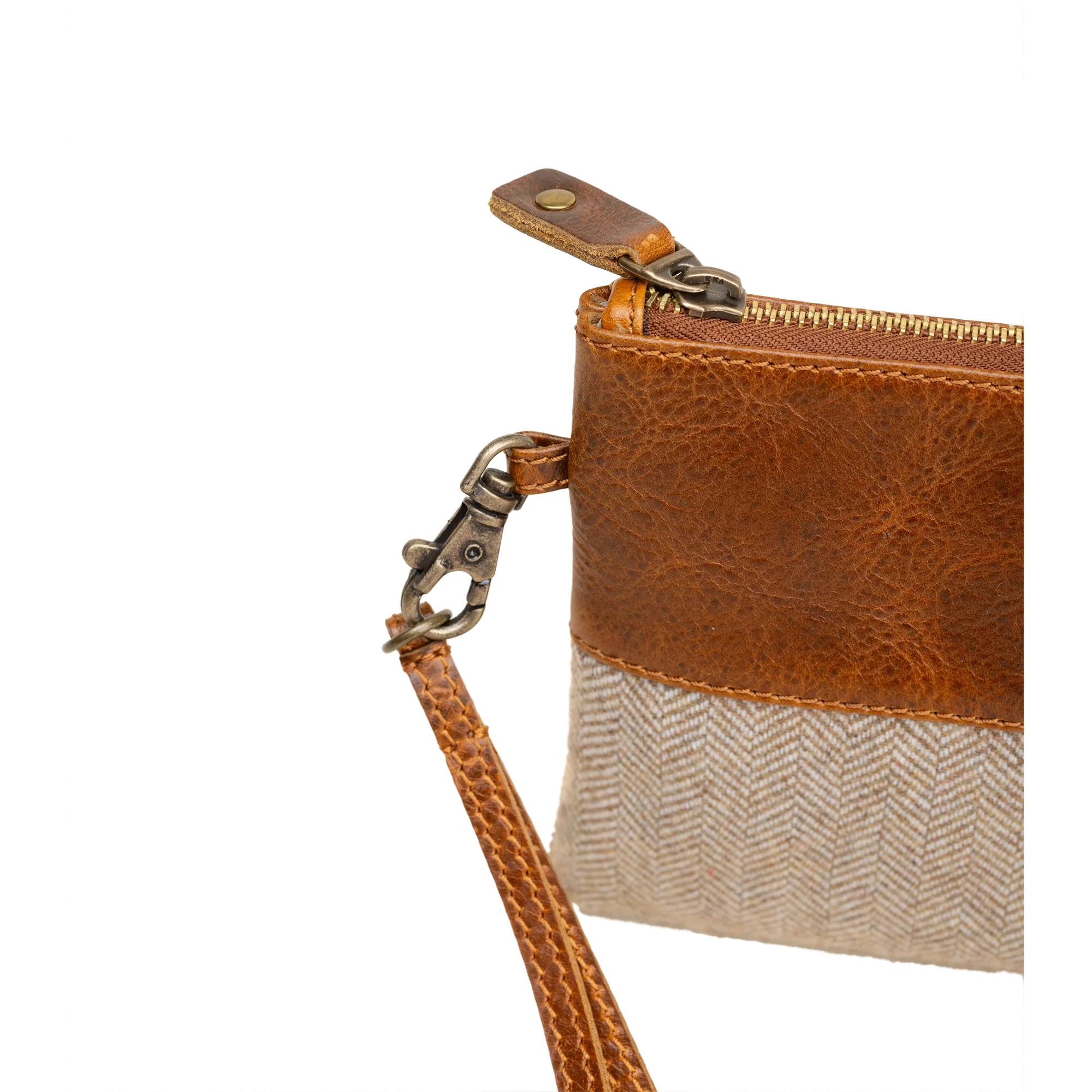 Golden Soul Golf - Alpamayo Zippered Pouch - Image 4