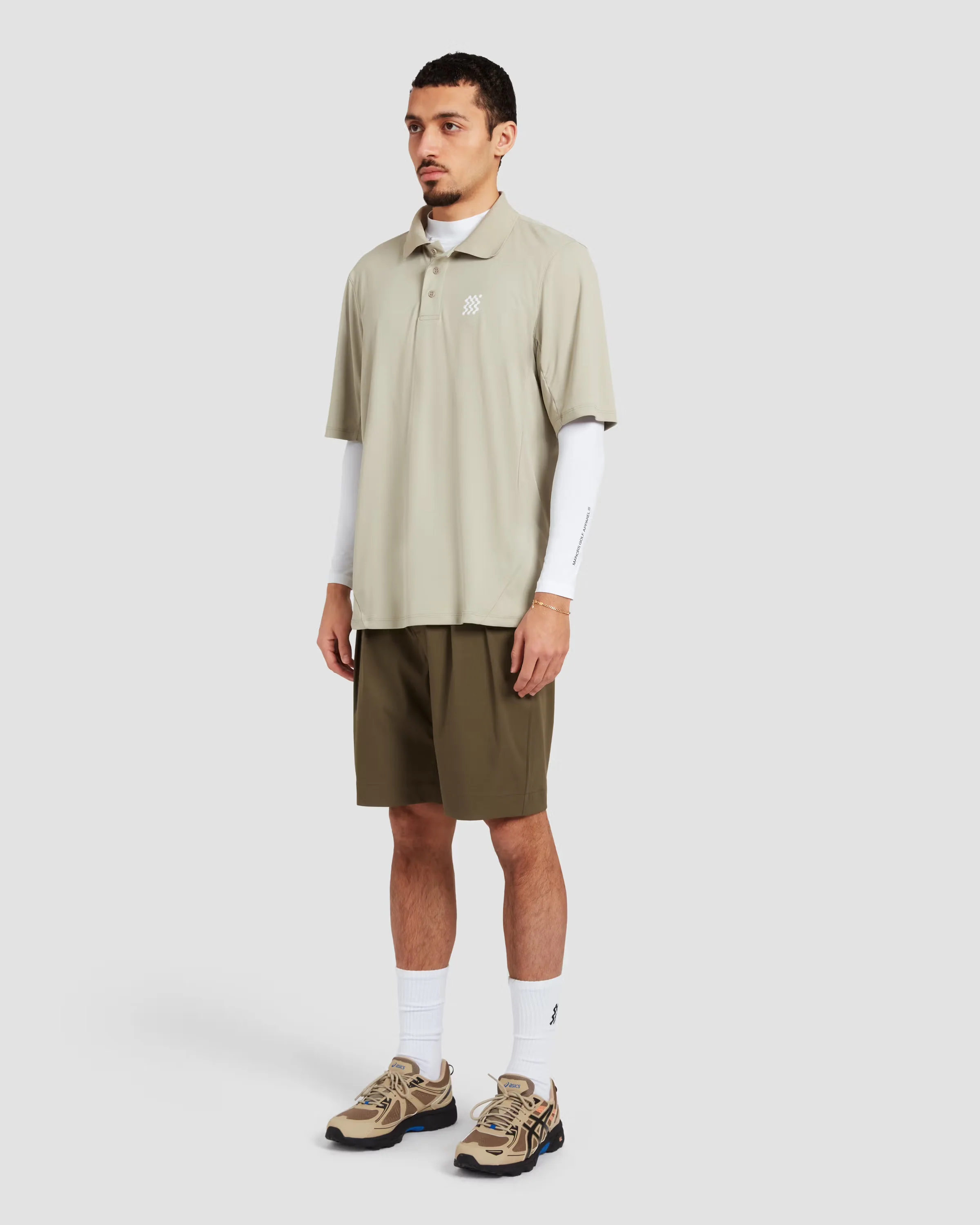 Manors Lightweight Pleated Shorts  - Dark Olive - Image 7