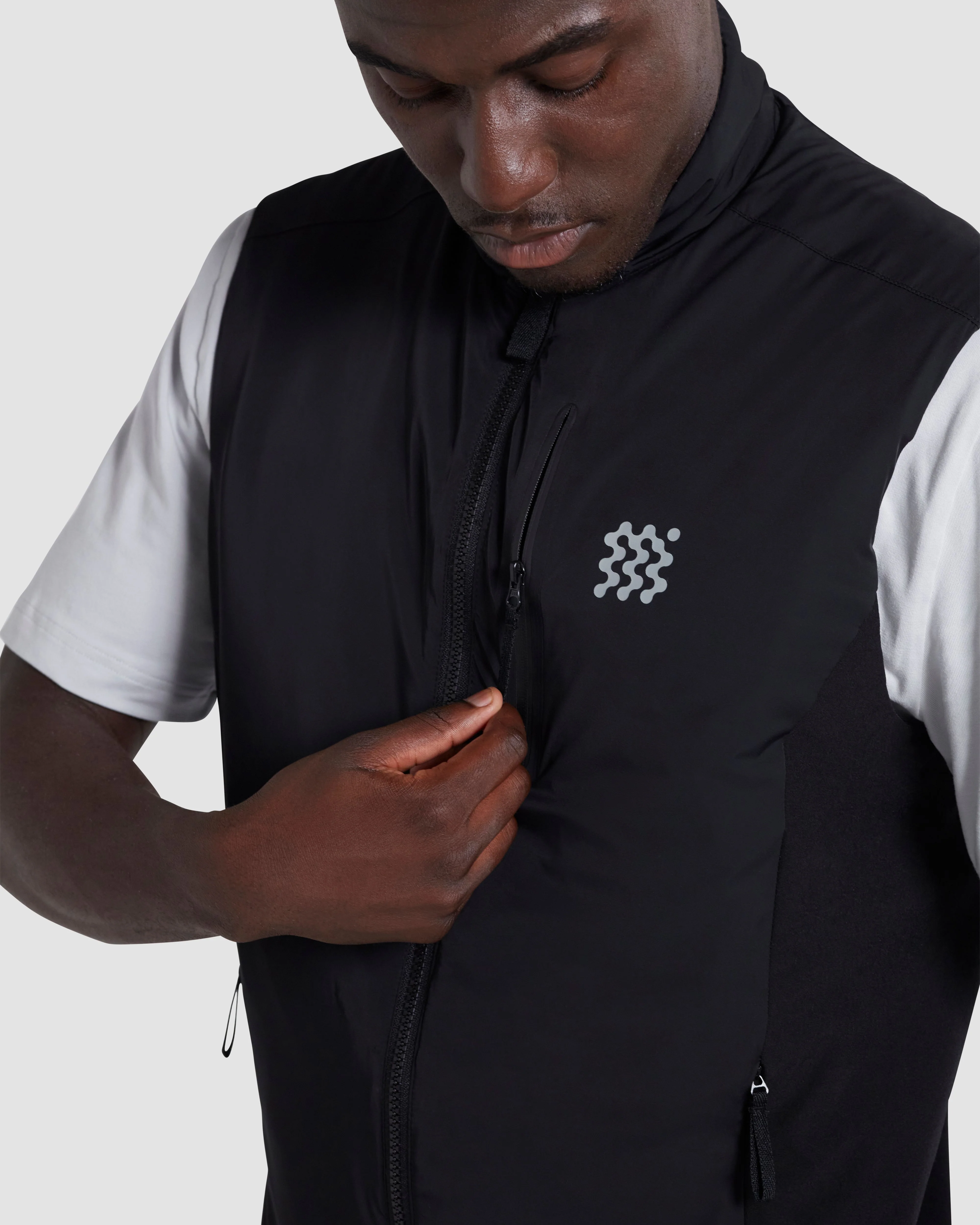 Manors Insulated Course Gilet 2.0 - Black - Image 8
