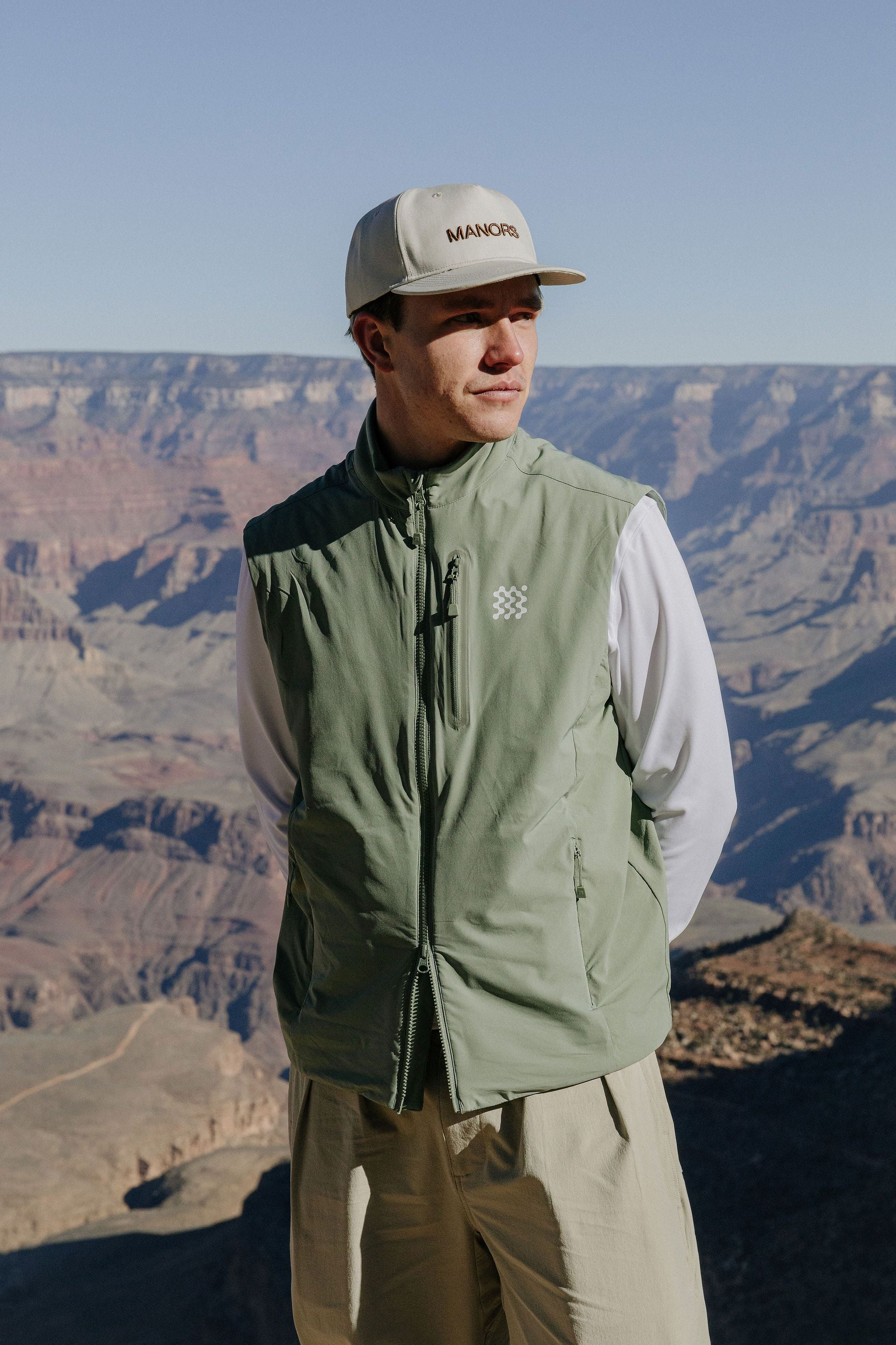 Manors Insulated Course Gilet 2.0 - Sage - Image 3