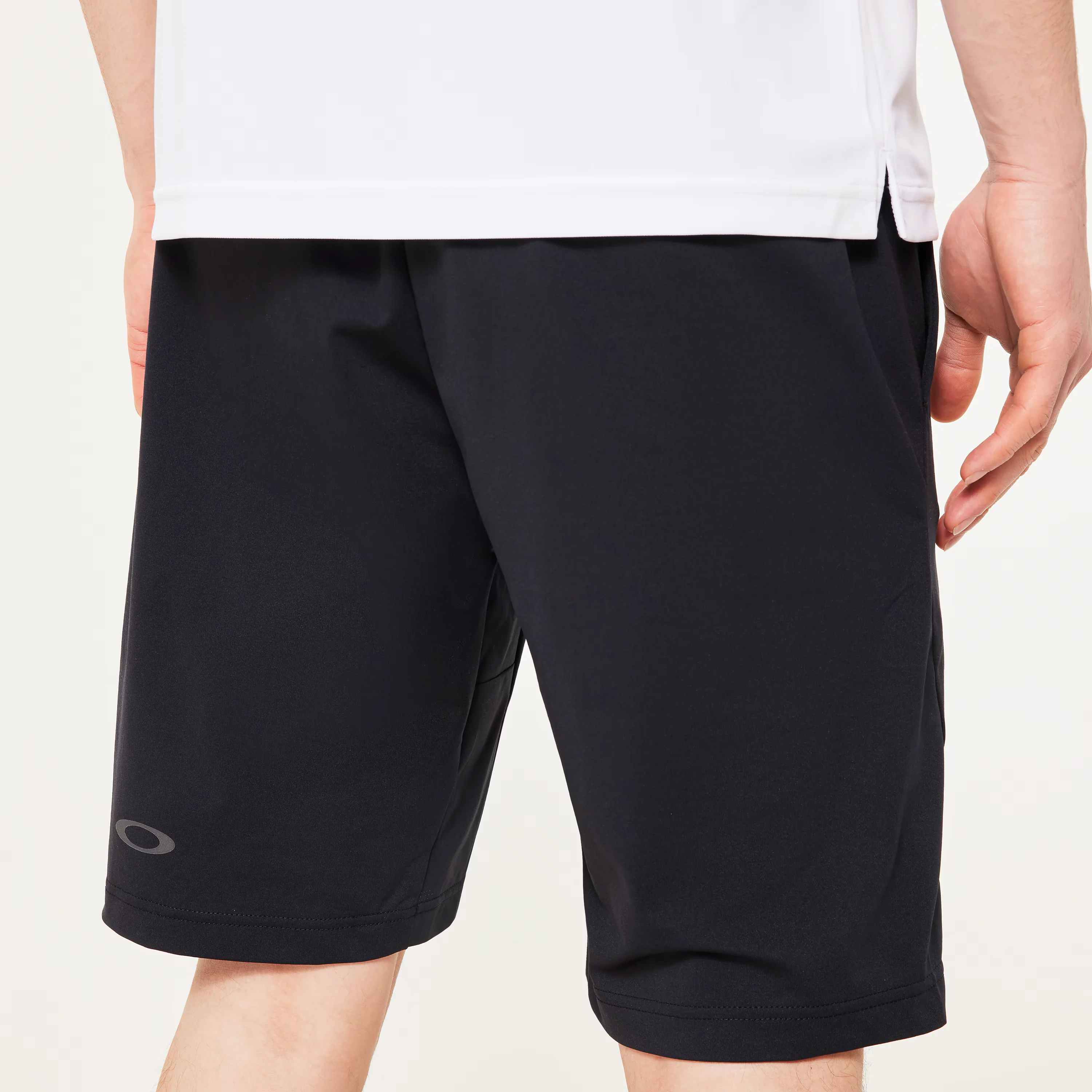 Oakley Enhance Tech Jersey Shorts 15.0 - Black - Image 6