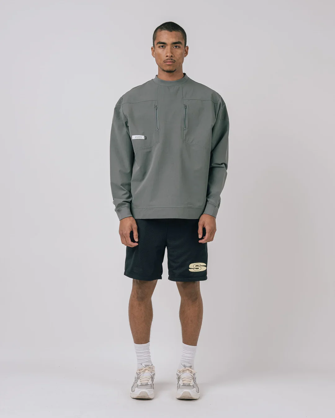 Students Brennan L/S Technical Nylon Popover - Pine - Image 7